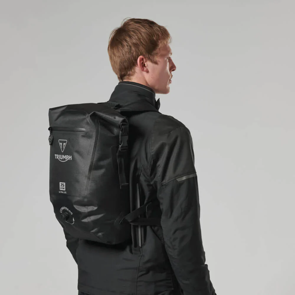 Triumph 25L Ultralite Bag - Image 8