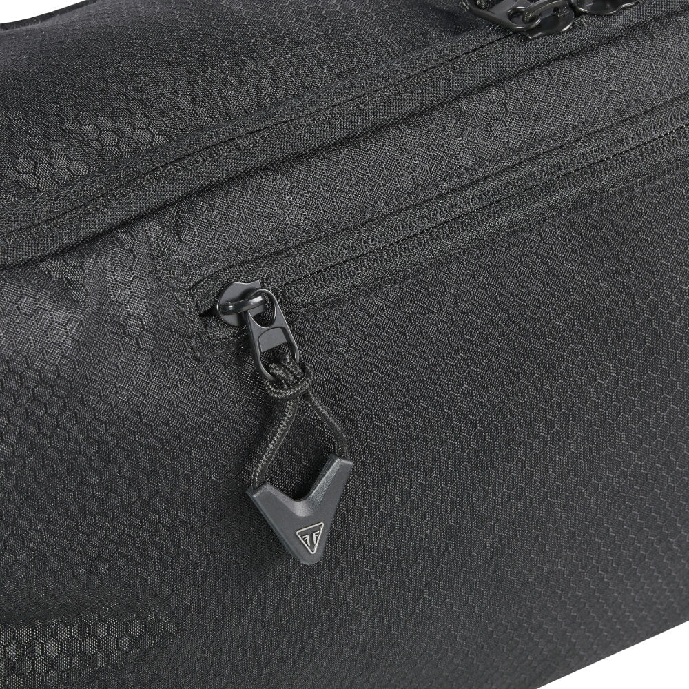 Triumph 8.5L Packable Sling Bag With Pouch - Image 5